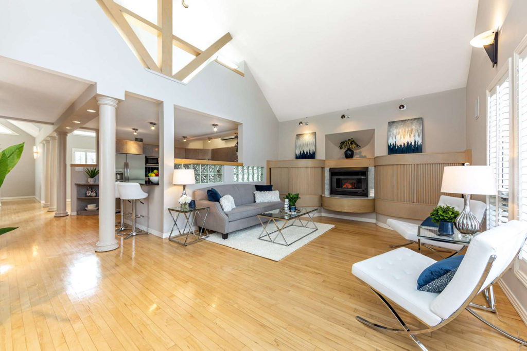 MacPhee Interiors Vacant Home Staging Livingroom Edmonton